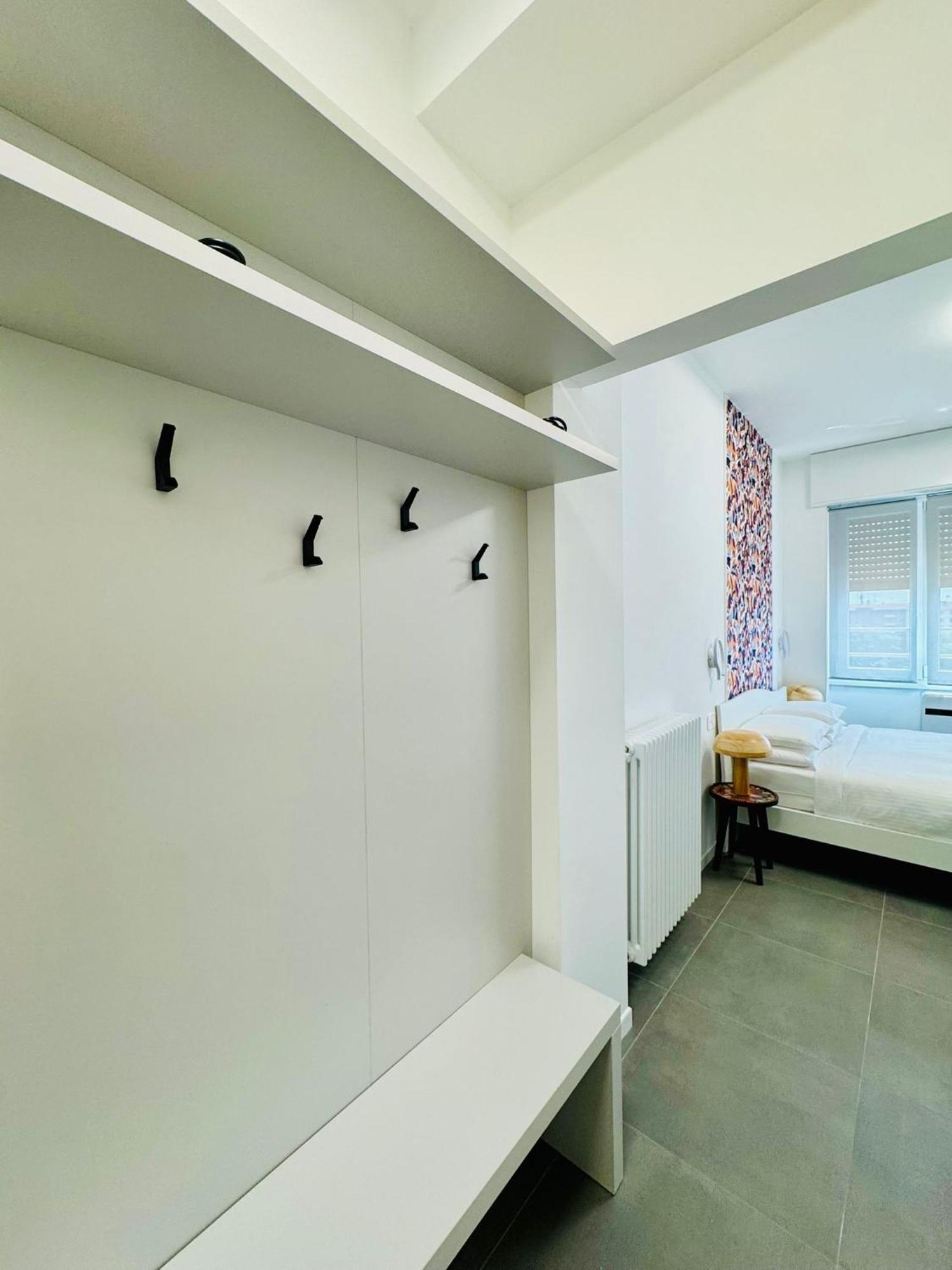Urban Lounge Apartment